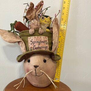 ALL FABRIC SPRING DECOR
BUNNY WITH FRIENDS IN HIS HAT
EXCELLENT CONDITION